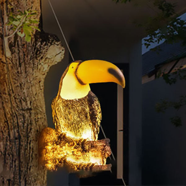 Decorative Solar Zoo Lamp – Owl / Chameleon / Toucan / Raccoon – (1 LED)