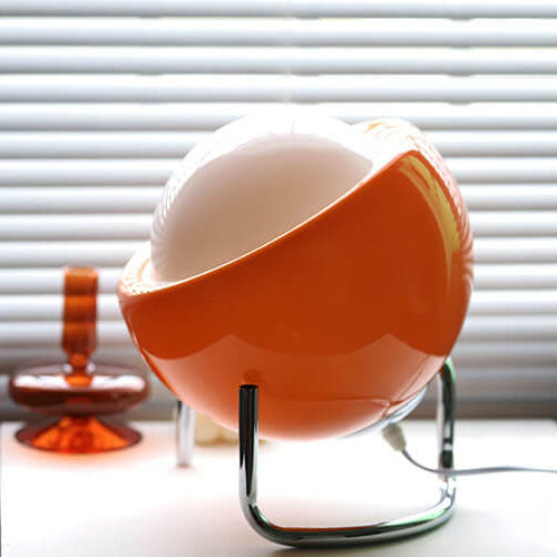Modern Orange Table Lamp of Glass and Iron – E26 Plug-in