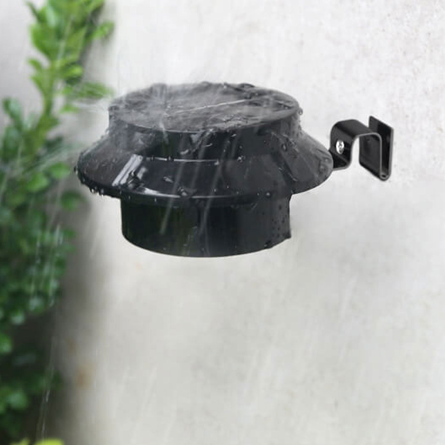 Industrial Solar Wall Lamp – Black/White – Weatherproof Outdoor Light