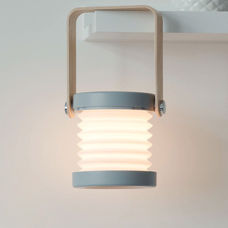 Froy – Foldable Table Lamp with USB Charging & 4 Dimmable Light Settings