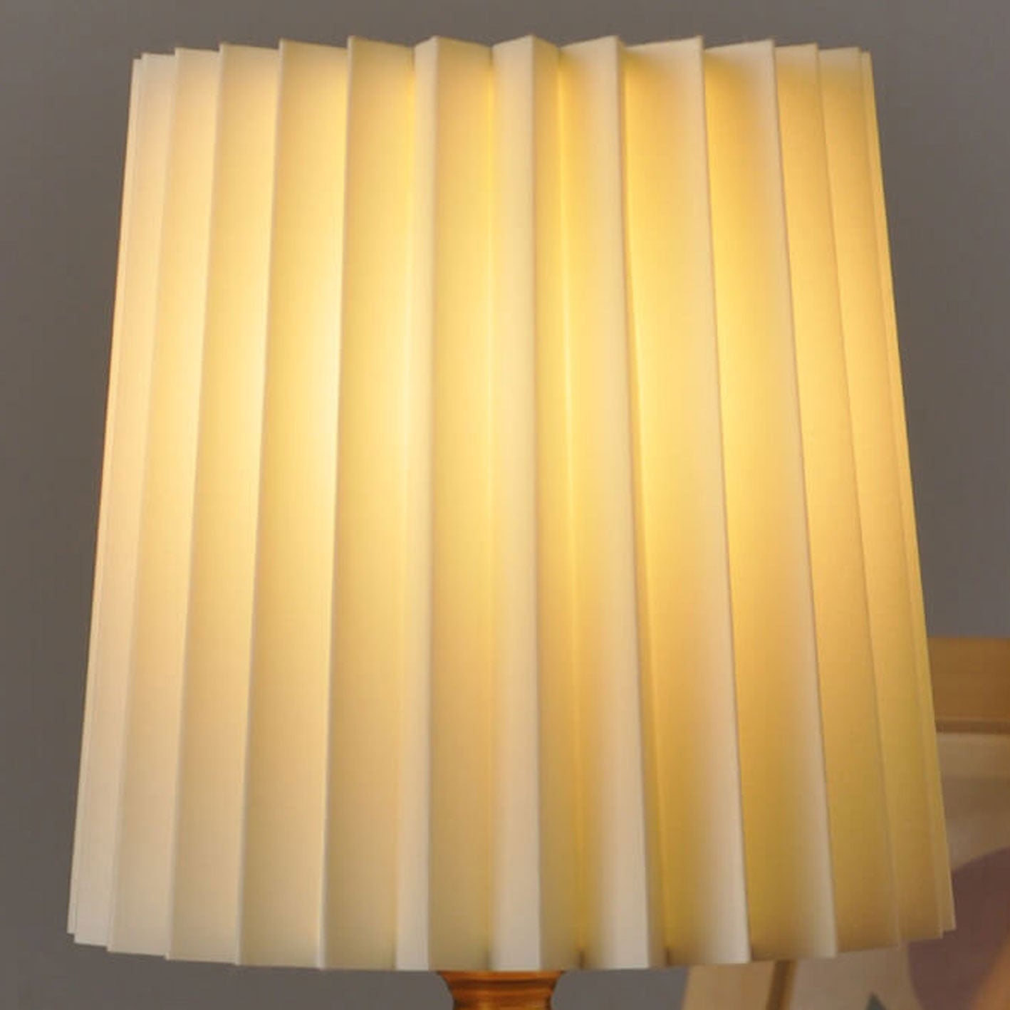 Wooden Japandi Table Lamp with Fabric Shade