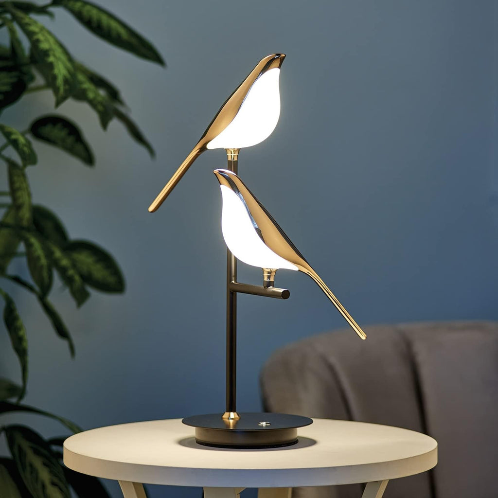 Chiraya – Sculptural Bird Lamp with LED and Unique Design