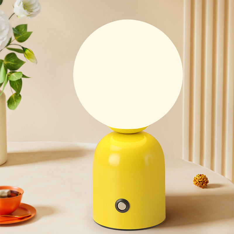 Minimalist LED Table Lamp – Plug-in, 2 W with Acrylic Shade