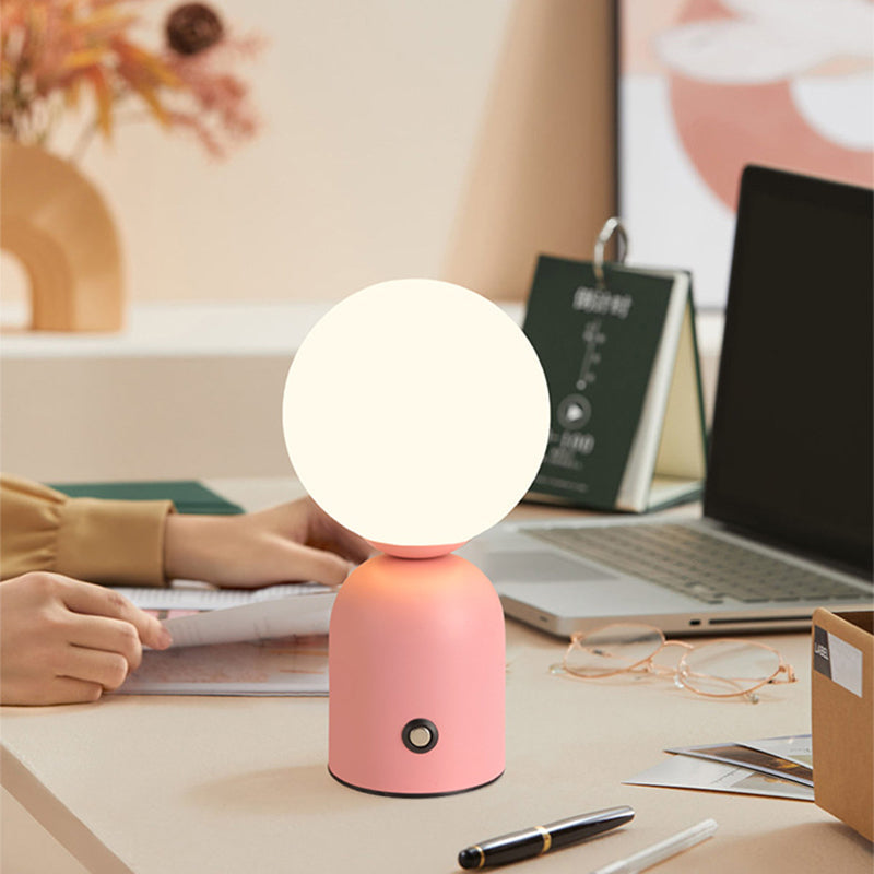 Minimalist LED Table Lamp – Plug-in, 2 W with Acrylic Shade