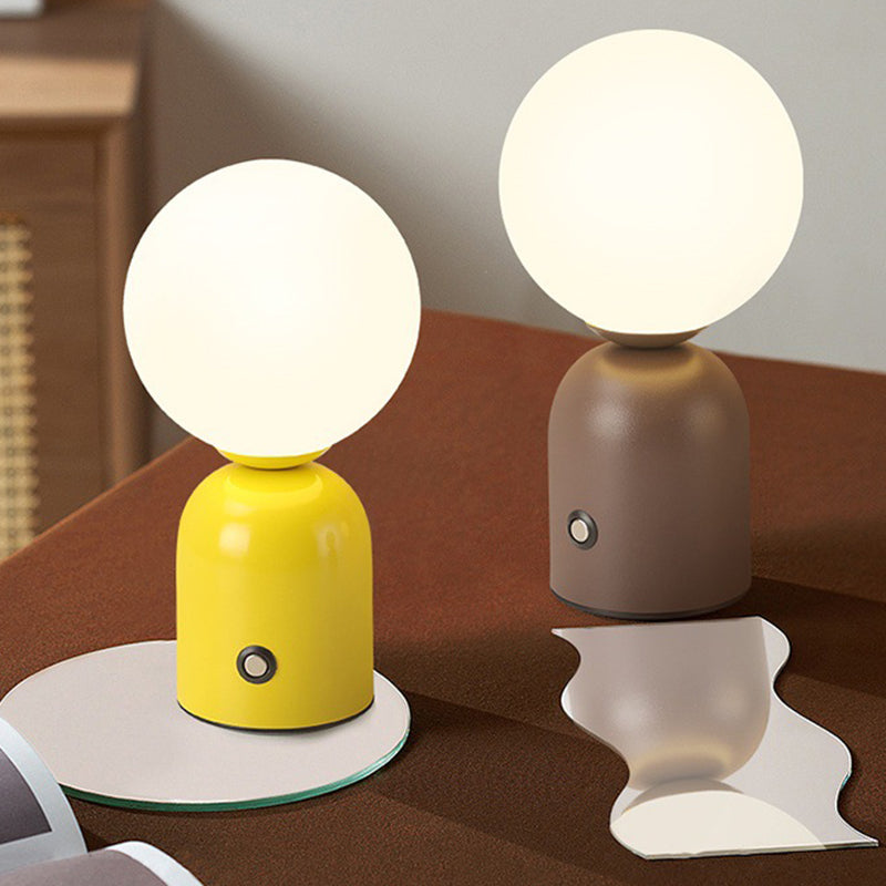 Minimalist LED Table Lamp – Plug-in, 2 W with Acrylic Shade