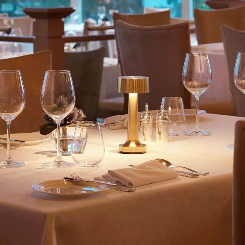 Luxury Dimmable Table Lamp with LED Lighting and Stylish Design