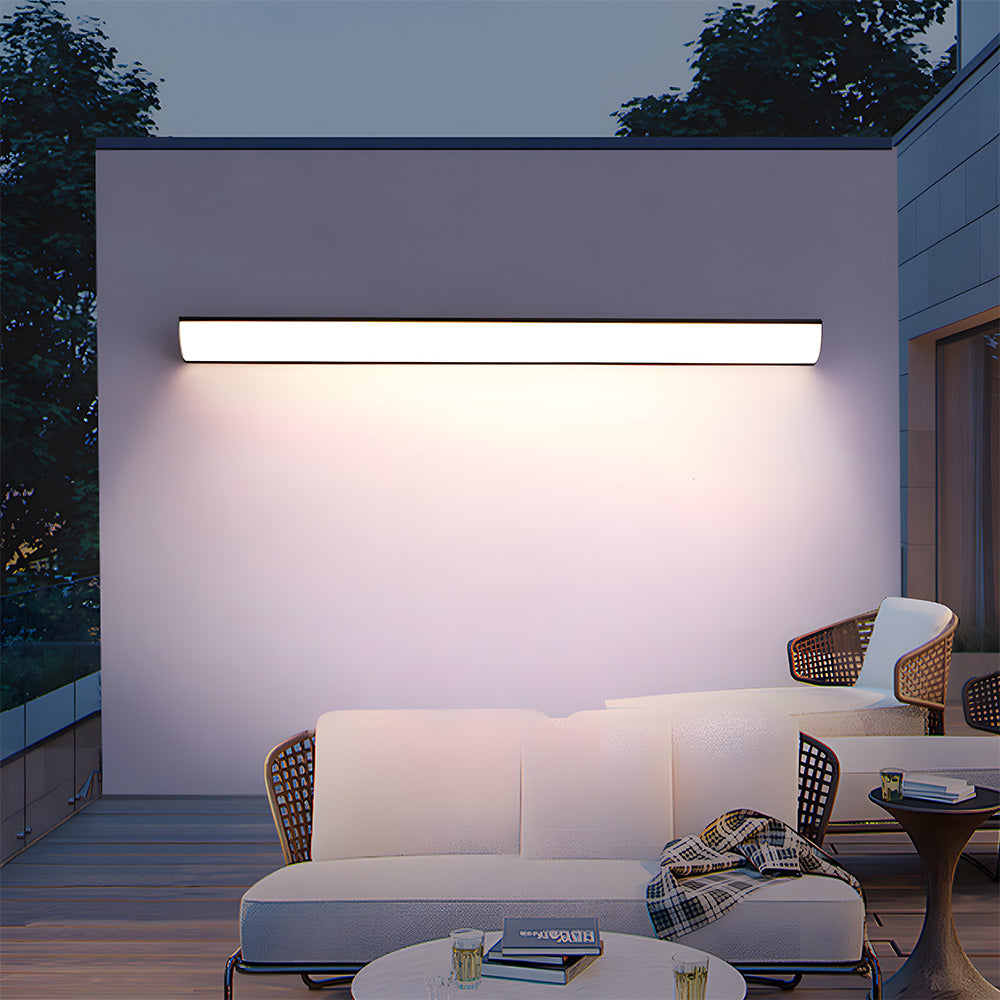 Elegant Outdoor Wall Lamp with LED & Slim Design (IP65)