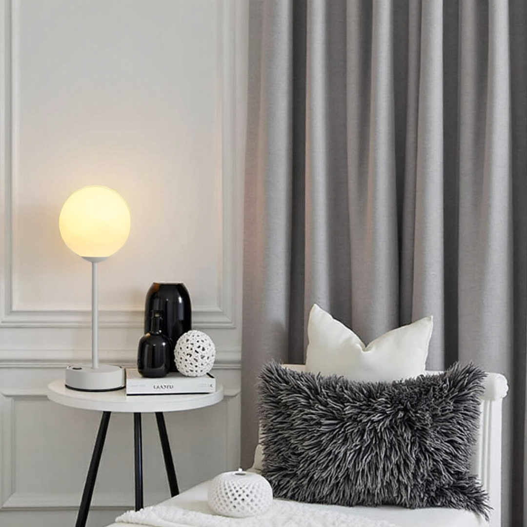 Sera – Table Lamp with Spherical Shade & Warm LED Lighting