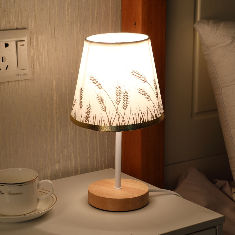 Scandinavian Modern Wooden Table Lamp with Integrated LED – USB Plug-In