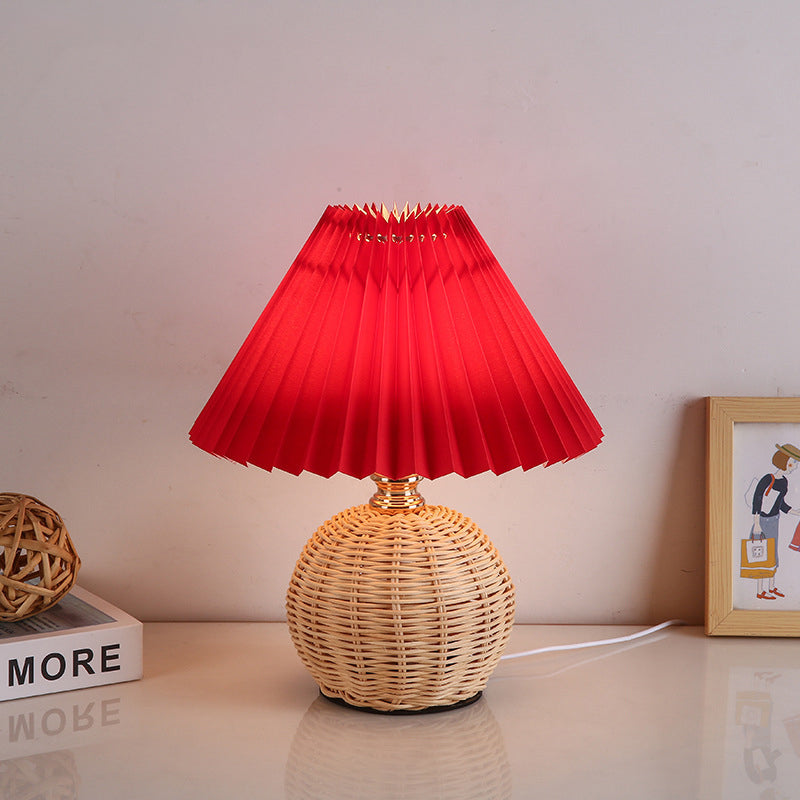 Scandinavian Table Lamp with Fabric Shade – USB & Infinitely Dimmable