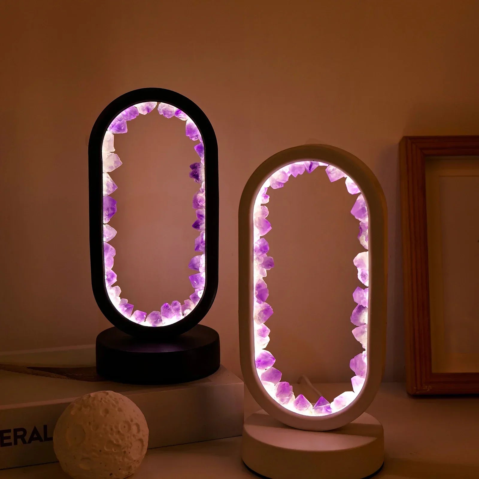 Lagom – Amethyst Serenity Lamp with Natural Crystals