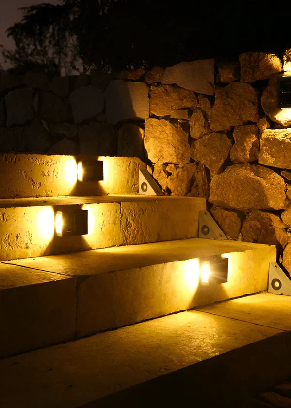 Elegant Solar Outdoor Lamp with Weatherproof & Energy-Efficient Design