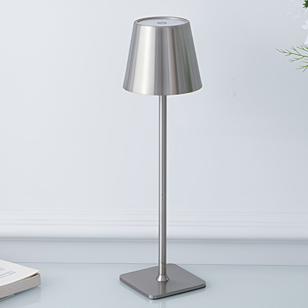 Lio – Dimmable Rechargeable Table Lamp for Indoor & Outdoor