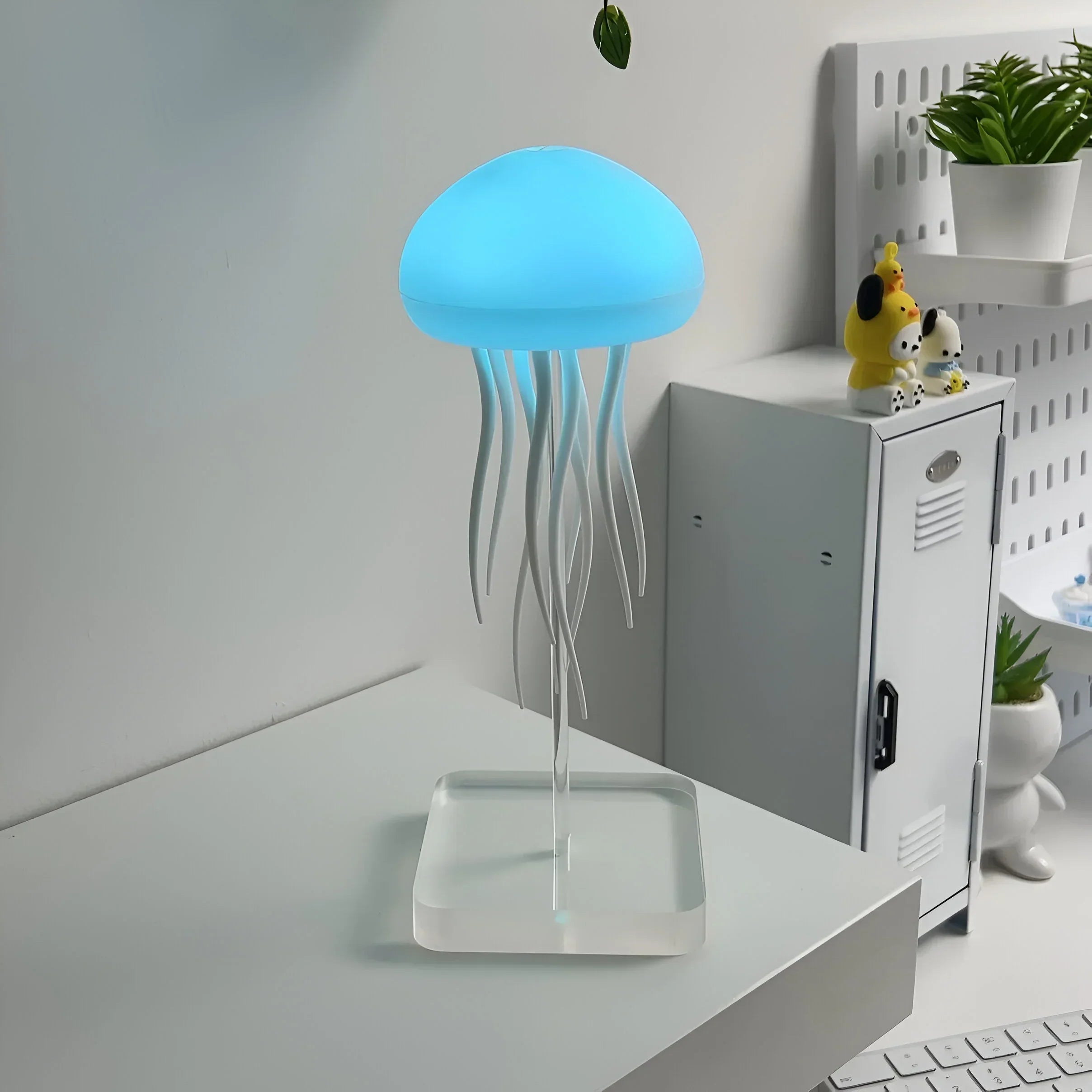 Aqua – Quality LED Jellyfish Lamp with Dancing Effects & Remote Control